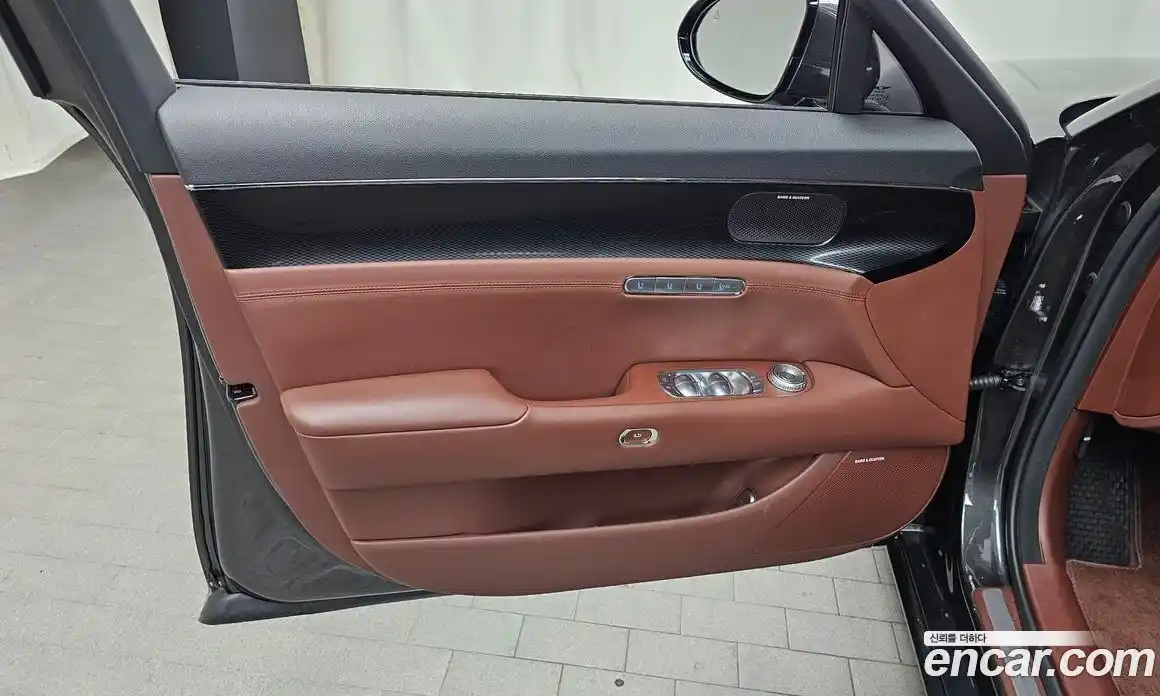 Genesis G90 2025 3.5 гидро в Москве № 1832407, фото 14