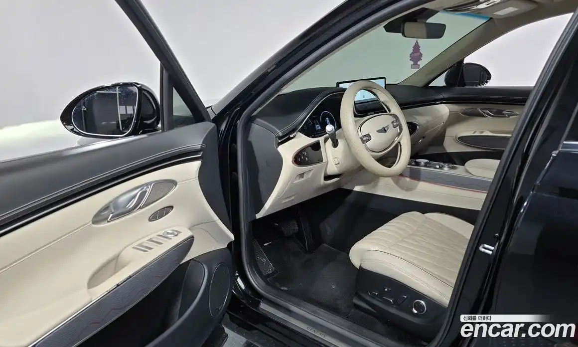 Genesis GV70 2021 2.5 гидро в Москве № 1832440, фото 13