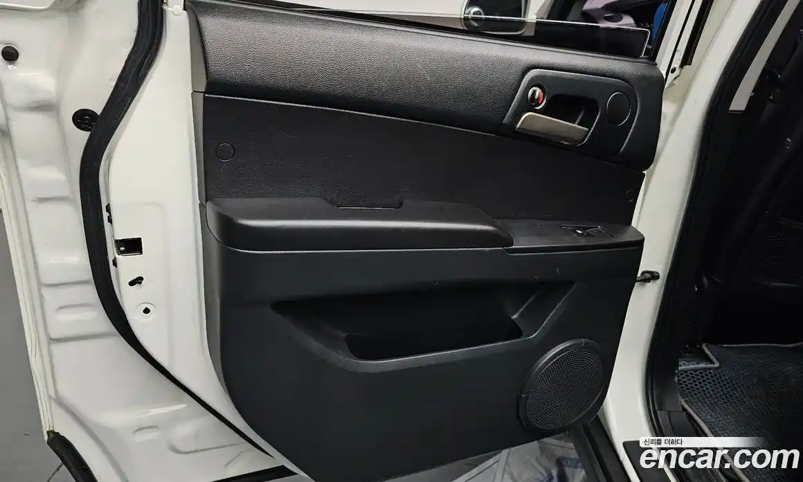 SsangYong Korando 2015 2.0 гидро в Москве № 1833209, фото 14