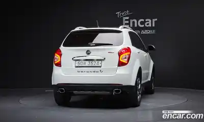 SsangYong Korando 2015 2.2 гидро в Москве № 1833305, миниатюра 4