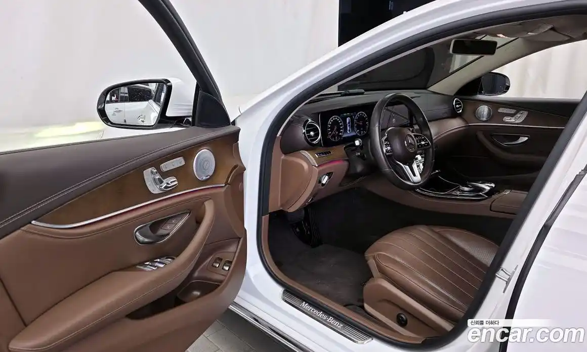 Mercedes-Benz E-Class 2019 2.0 гидро в Москве № 1834267, фото 13