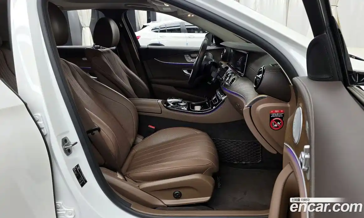 Mercedes-Benz E-Class 2019 2.0 гидро в Москве № 1834267, фото 17