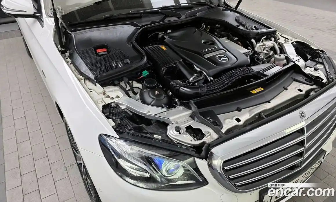 Mercedes-Benz E-Class 2019 2.0 гидро в Москве № 1834267, фото 6