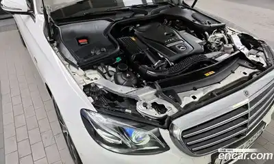 Mercedes-Benz E-Class 2019 2.0 гидро в Москве № 1834267, миниатюра 6