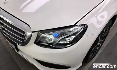 Mercedes-Benz E-Class 2019 2.0 гидро в Москве № 1834267, миниатюра 8