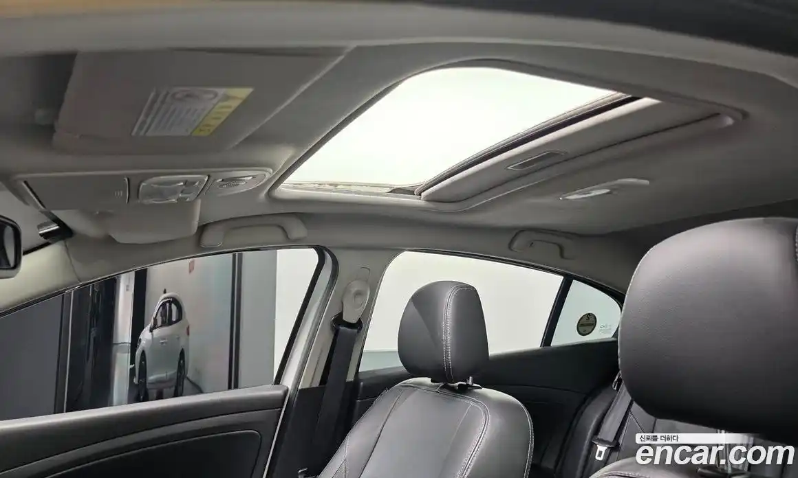 Renault SM3 2014 1.6 гидро в Москве № 1834548, фото 25