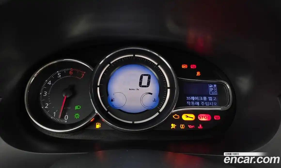 Renault SM3 2014 1.6 гидро в Москве № 1834548, фото 27