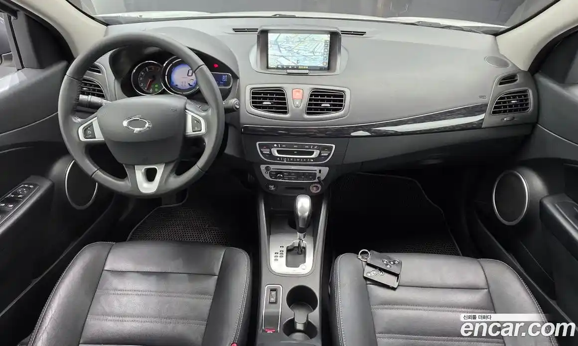 Renault SM3 2014 1.6 гидро в Москве № 1834548, фото 10