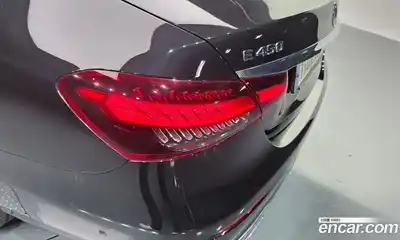 Mercedes-Benz E-Class 2022 3.0 гидро в Москве № 1834821, миниатюра 9