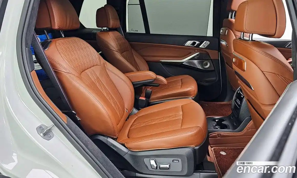 BMW X7 2024 4.4 гидро в Москве № 1835404, фото 11