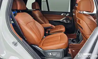 BMW X7 2024 4.4 гидро в Москве № 1835404, миниатюра 11