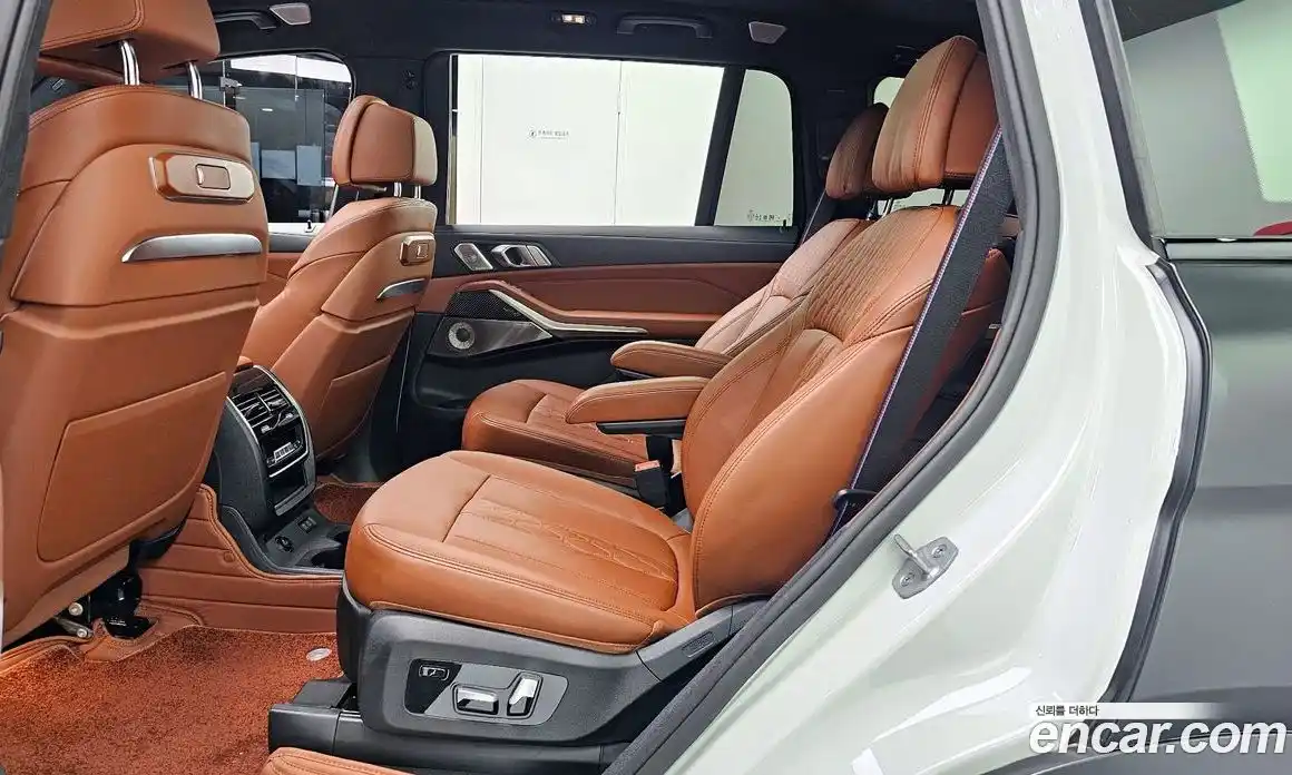 BMW X7 2024 4.4 гидро в Москве № 1835404, фото 12