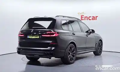 BMW X7 2024 4.4 гидро в Москве № 1835404, миниатюра 2