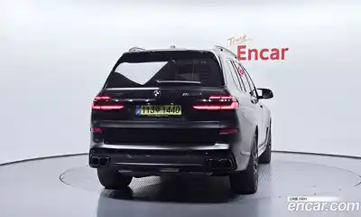 BMW X7 2024 4.4 гидро в Москве № 1835404, миниатюра 4