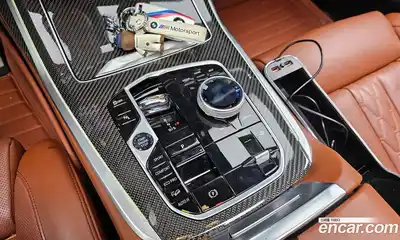 BMW X7 2024 4.4 гидро в Москве № 1835404, миниатюра 9