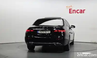 Mercedes-Benz E-Class 2021 2.0 гидро в Москве № 1835927, миниатюра 4