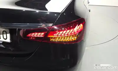 Mercedes-Benz E-Class 2021 2.0 гидро в Москве № 1835927, миниатюра 9