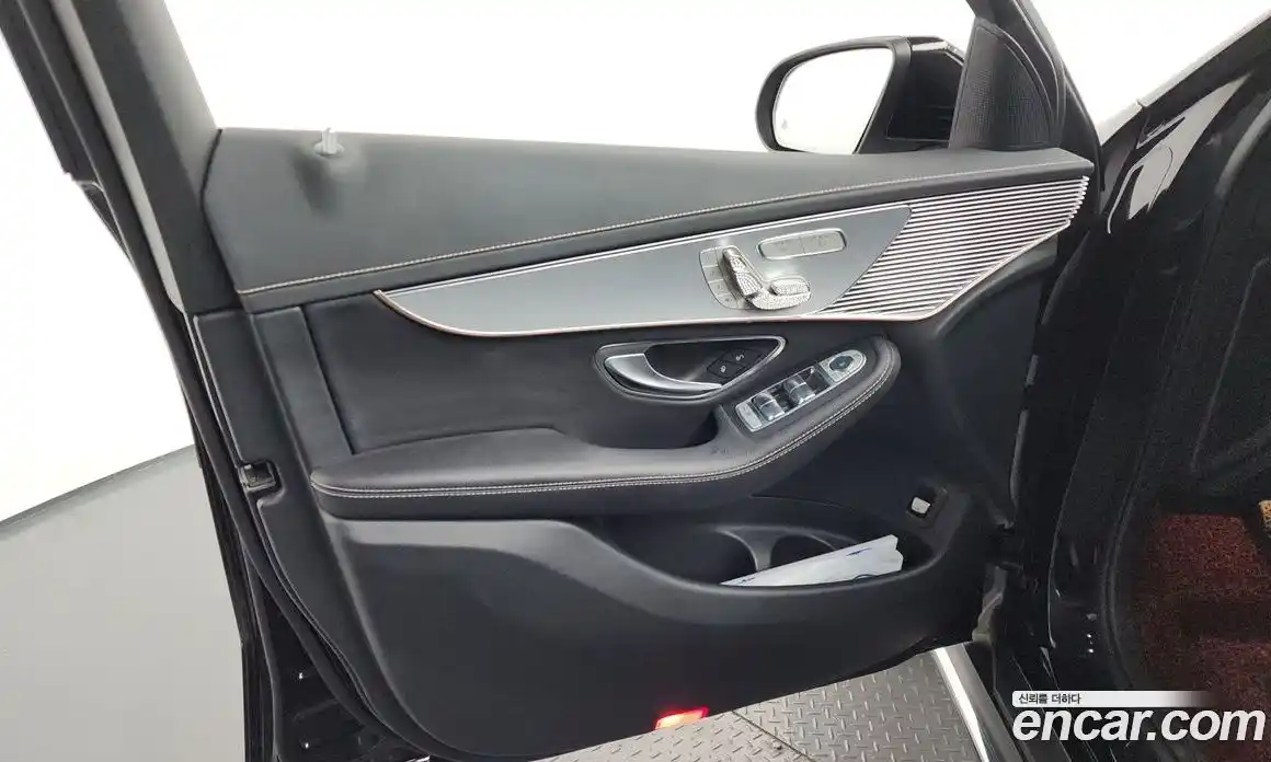 Mercedes-Benz EQC 2020 0.2 гидро в Москве № 1835948, фото 14