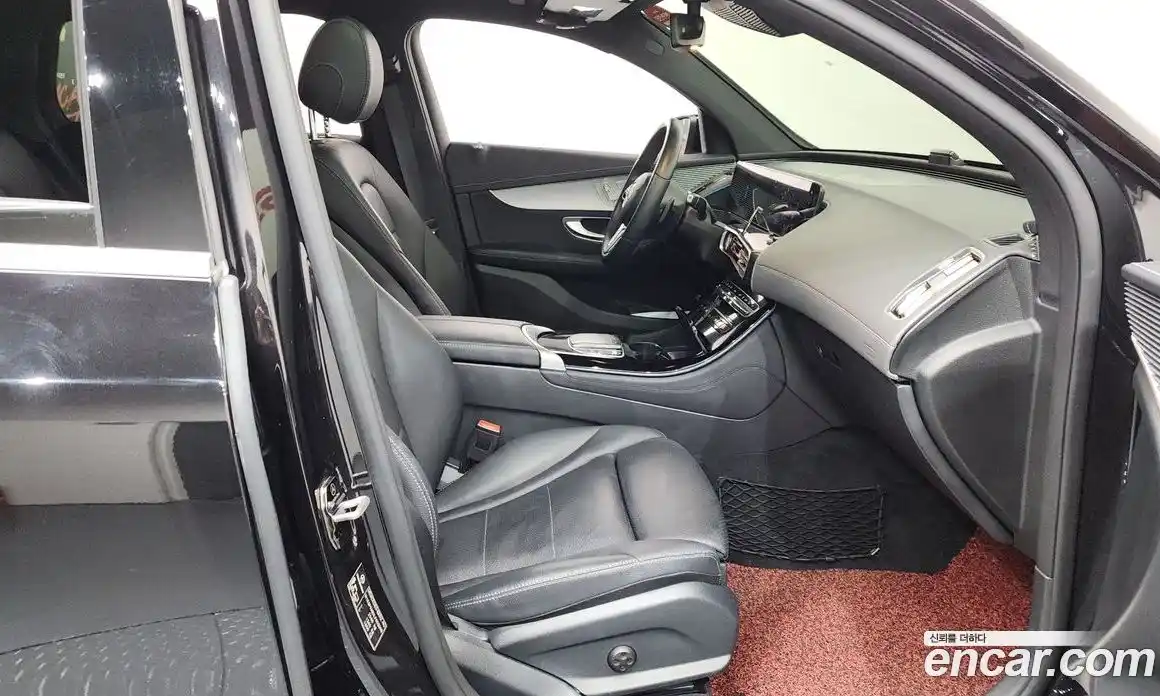 Mercedes-Benz EQC 2020 0.2 гидро в Москве № 1835948, фото 17
