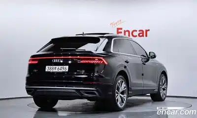 Audi Q8 2021 3.0 гидро в Москве № 1836407, миниатюра 2