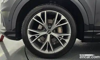 Audi Q8 2021 3.0 гидро в Москве № 1836407, миниатюра 5