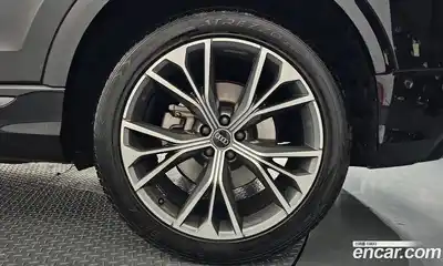 Audi Q8 2021 3.0 гидро в Москве № 1836407, миниатюра 7