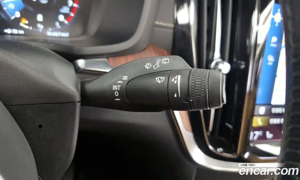 Volvo V60 2021 2.0 гидро в Москве № 1836864, фото 28