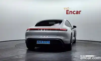Porsche Taycan 2021 0.1 гидро в Москве № 1837144, миниатюра 4