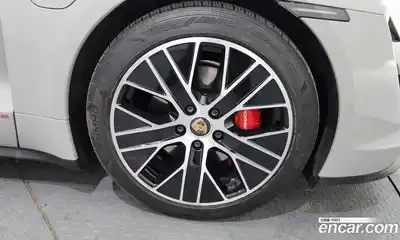 Porsche Taycan 2021 0.1 гидро в Москве № 1837144, миниатюра 7