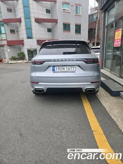 Porsche Cayenne, 2022