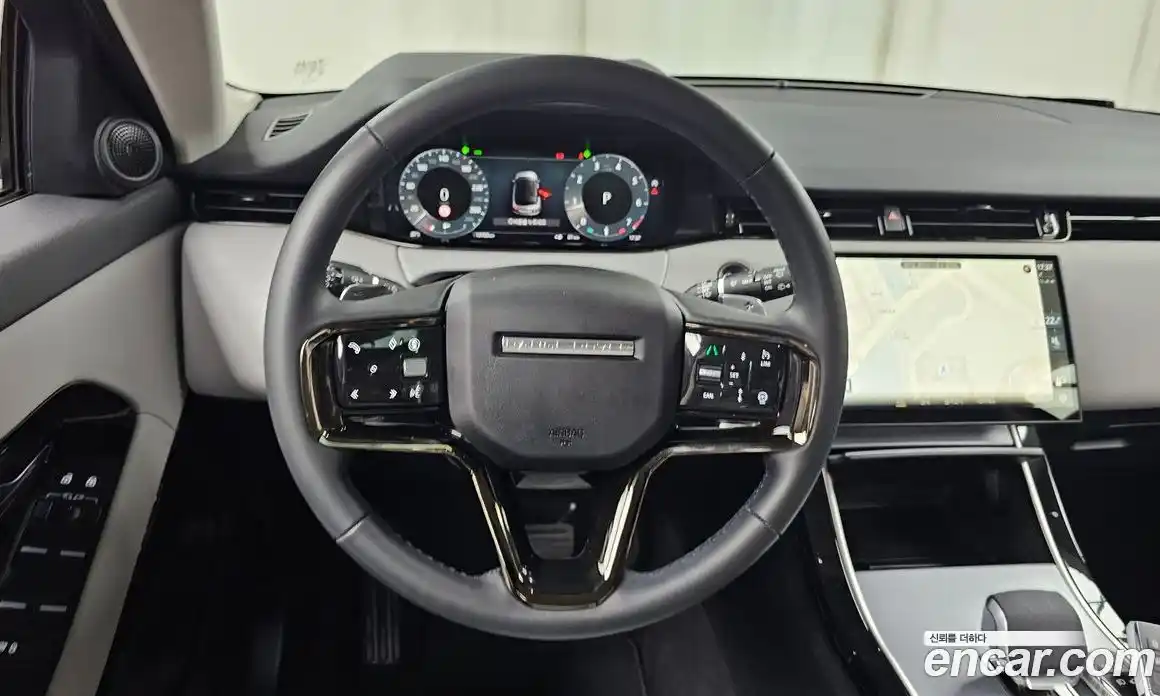 Land Rover Range-Rover Evoque 2025 2.0 гидро в Москве № 1837292, фото 18