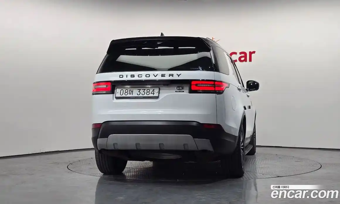 Land Rover Discovery 2018 3.0 гидро в Москве № 1837408, фото 4