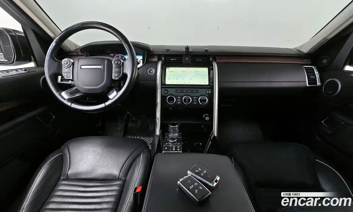 Land Rover Discovery 2018 3.0 гидро в Москве № 1837408, фото 7