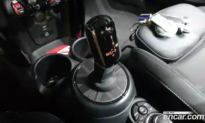Mini Cooper 2023 1.5 гидро в Москве № 1837515, миниатюра 12