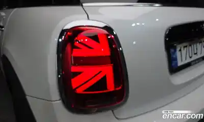 Mini Cooper 2023 1.5 гидро в Москве № 1837515, миниатюра 9