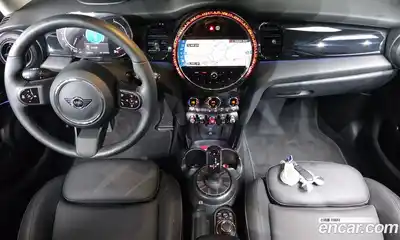 Mini Cooper 2023 1.5 гидро в Москве № 1837515, миниатюра 10