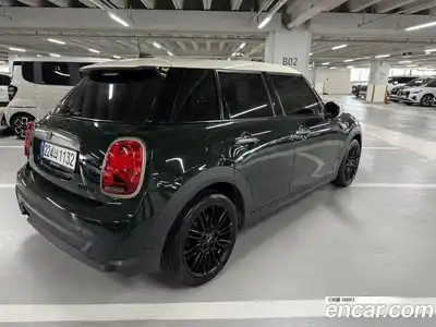 Mini Cooper 2022 1.5 гидро в Москве № 1837757, миниатюра 2