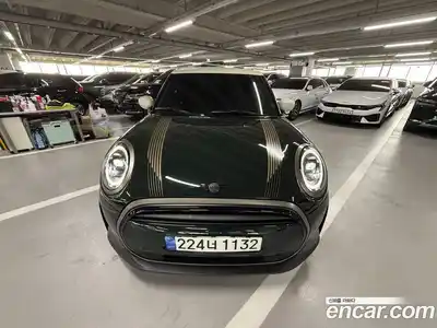 Mini Cooper 2022 1.5 гидро в Москве № 1837757, миниатюра 3