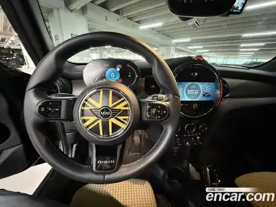 Mini Cooper 2022 1.5 гидро в Москве № 1837757, миниатюра 7