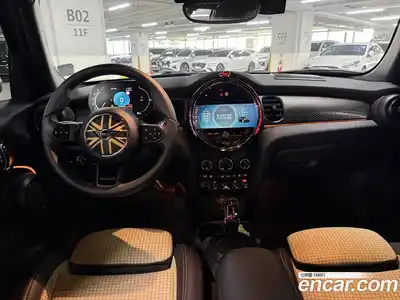 Mini Cooper 2022 1.5 гидро в Москве № 1837757, миниатюра 9