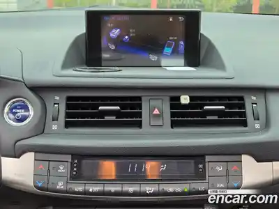 Lexus CT200h 2015 1.8 гидро в Москве № 1838010, миниатюра 11