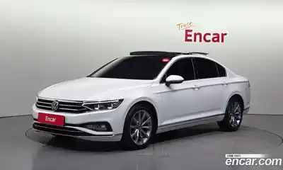 Volkswagen Passat, 2021