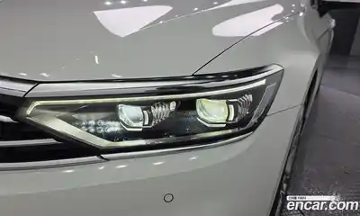 Volkswagen Passat 2021 2.0 гидро в Москве № 1838165, миниатюра 8