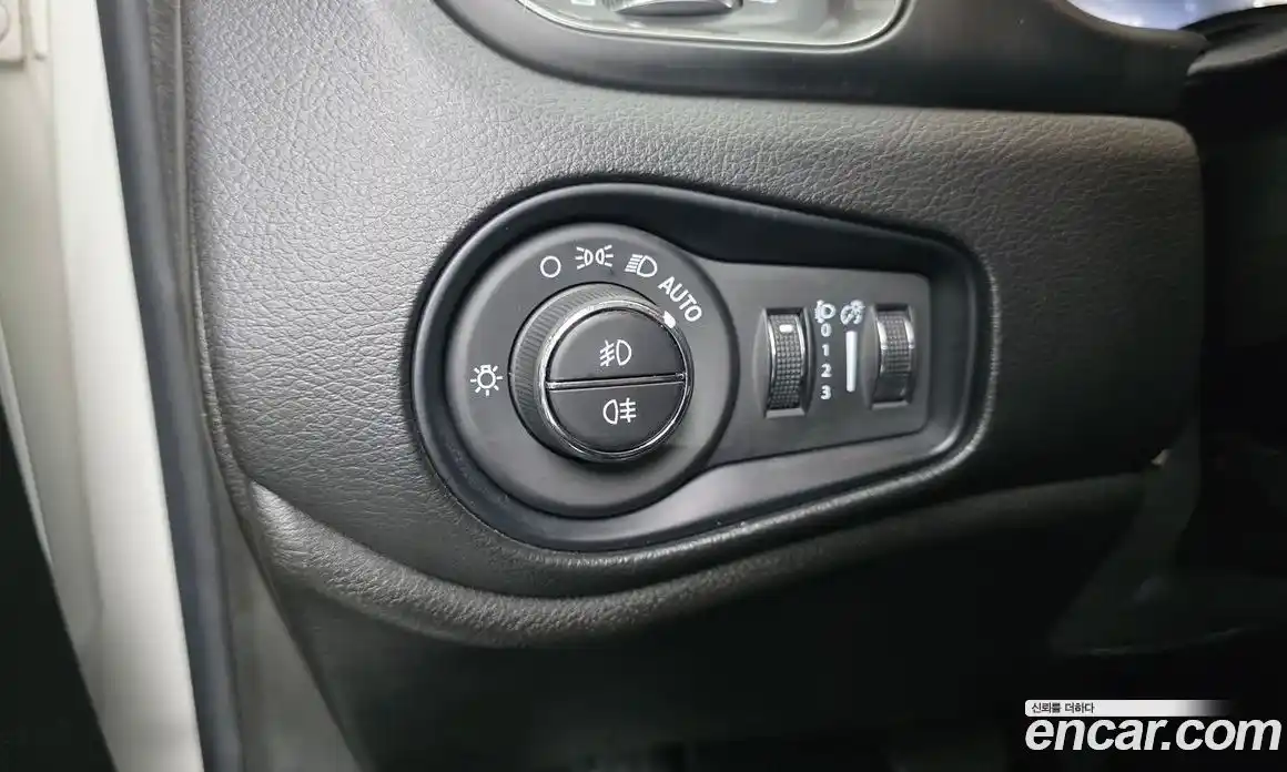 Jeep Renegade 2021 2.4 гидро в Москве № 1838297, фото 28
