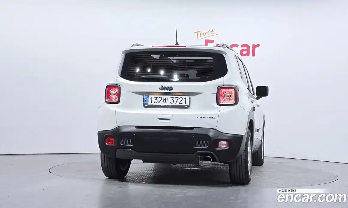 Jeep Renegade 2021 2.4 гидро в Москве № 1838297, фото 4