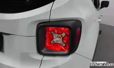 Jeep Renegade 2021 2.4 гидро в Москве № 1838297, миниатюра 9