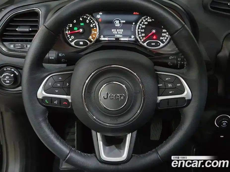 Jeep Renegade 2023 1.3 гидро в Москве № 1838445, фото 9