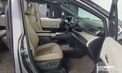 Toyota Sienna 2023 2.5 гидро в Москве № 1838495, миниатюра 11