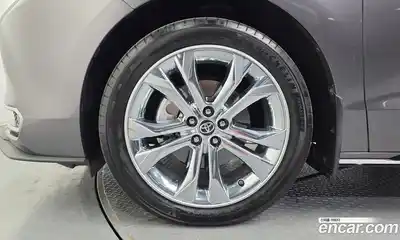 Toyota Sienna 2023 2.5 гидро в Москве № 1838495, миниатюра 5