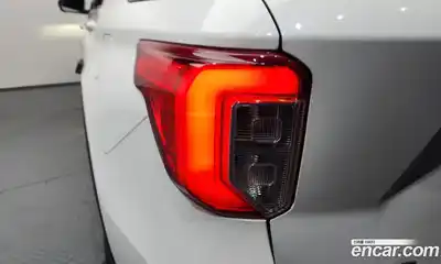 Ford Explorer 2022 2.3 гидро в Москве № 1838729, миниатюра 9